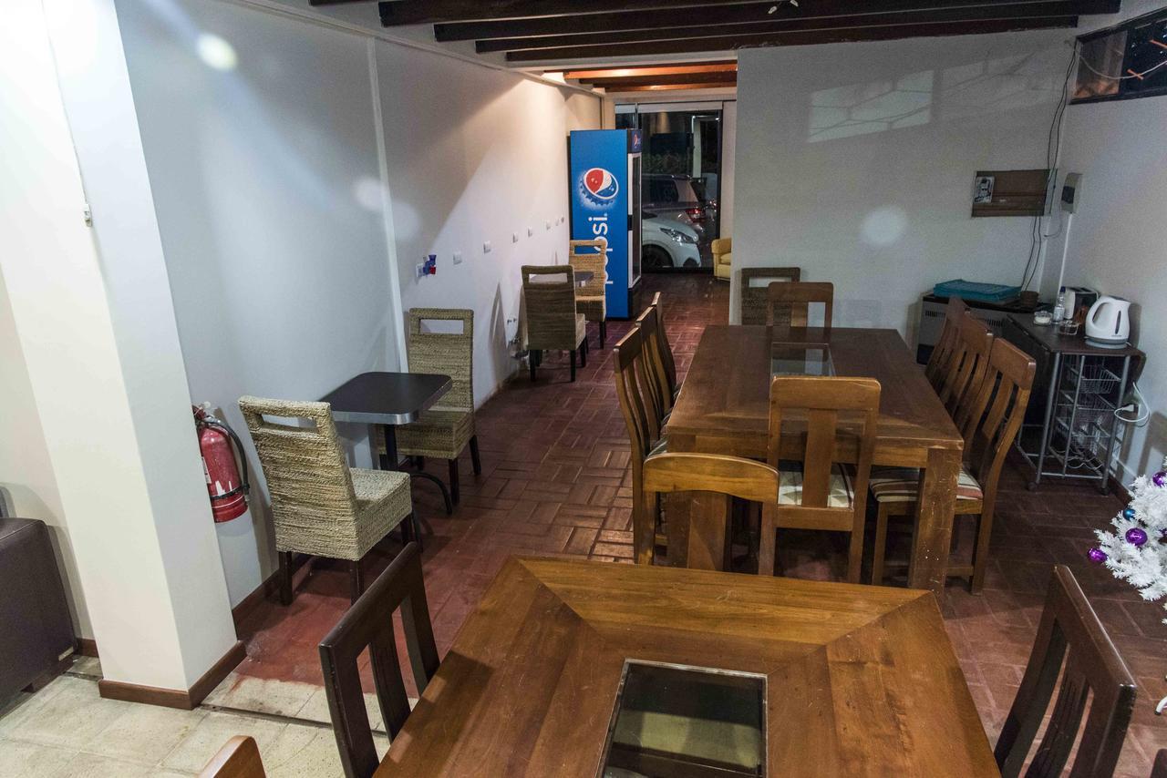 Manque Alojamento de Acomodação e Pequeno-almoço Santiago